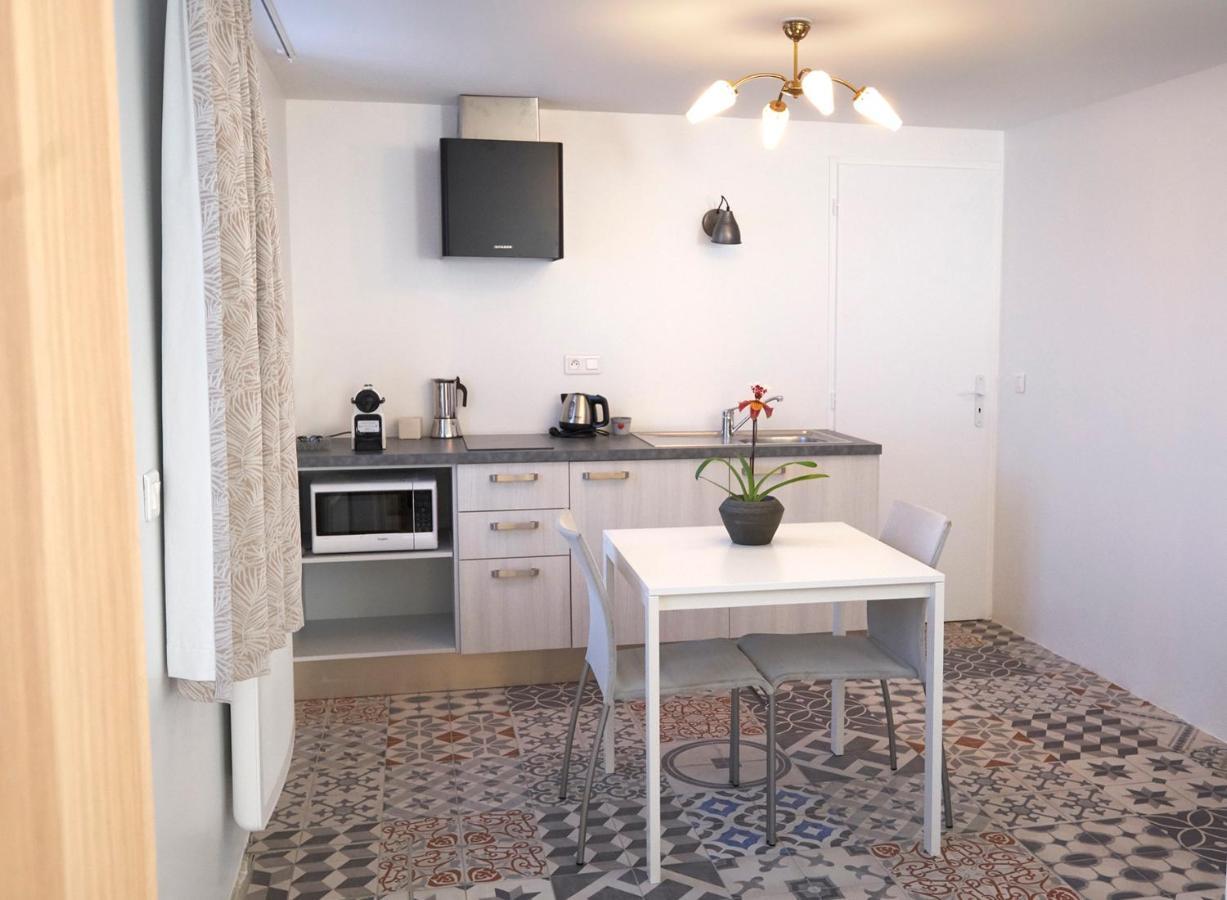 Chemin Des Ormeaux Bed & Breakfast Ennezat Luaran gambar